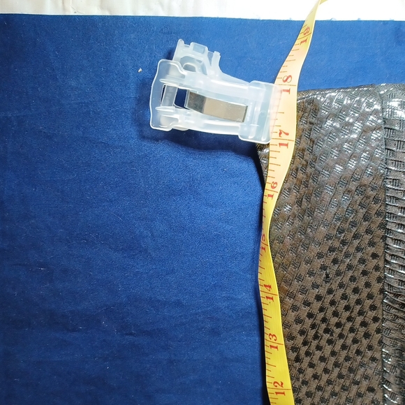 Express Shorts, Size 10 - Picture 10 of 11